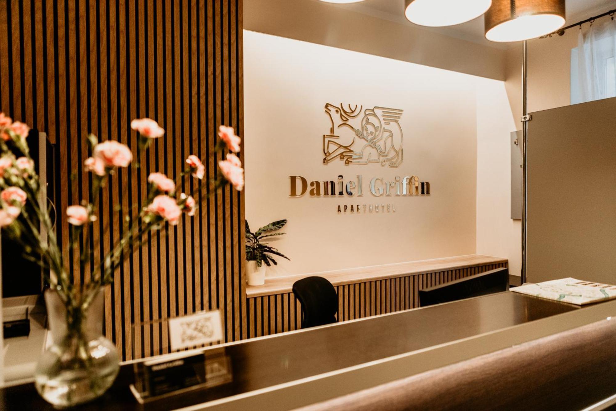 Daniel Griffin Aparthotel By Artery Hotels Krakow Ngoại thất bức ảnh